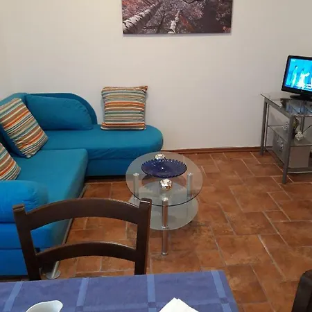 Apartament Porat *
