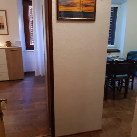 Lägenhet Porat